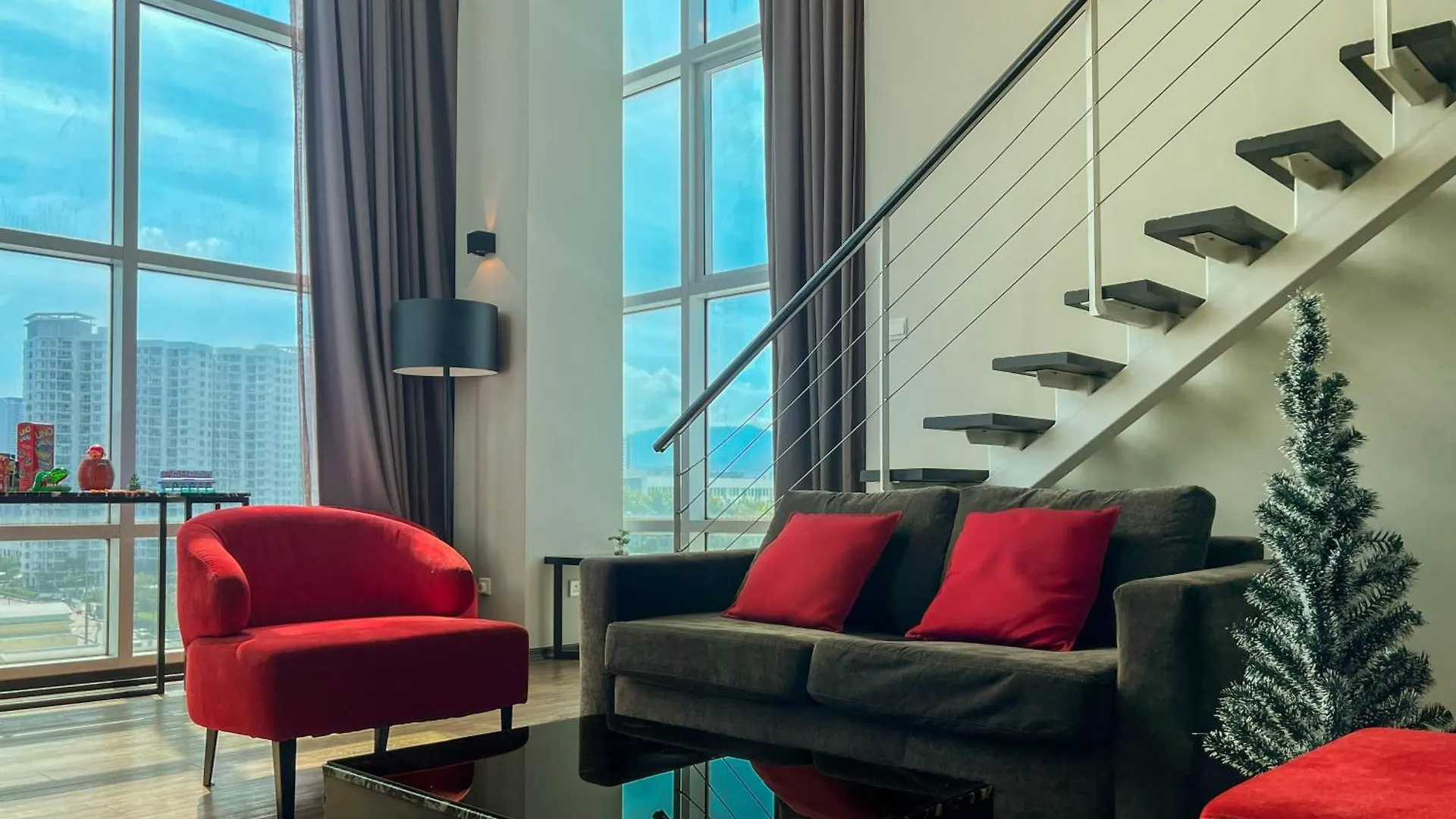Maritime Suites Duplex In Karpal Singh With Netflix & Free Wifi George Town 0*,  Malaysia