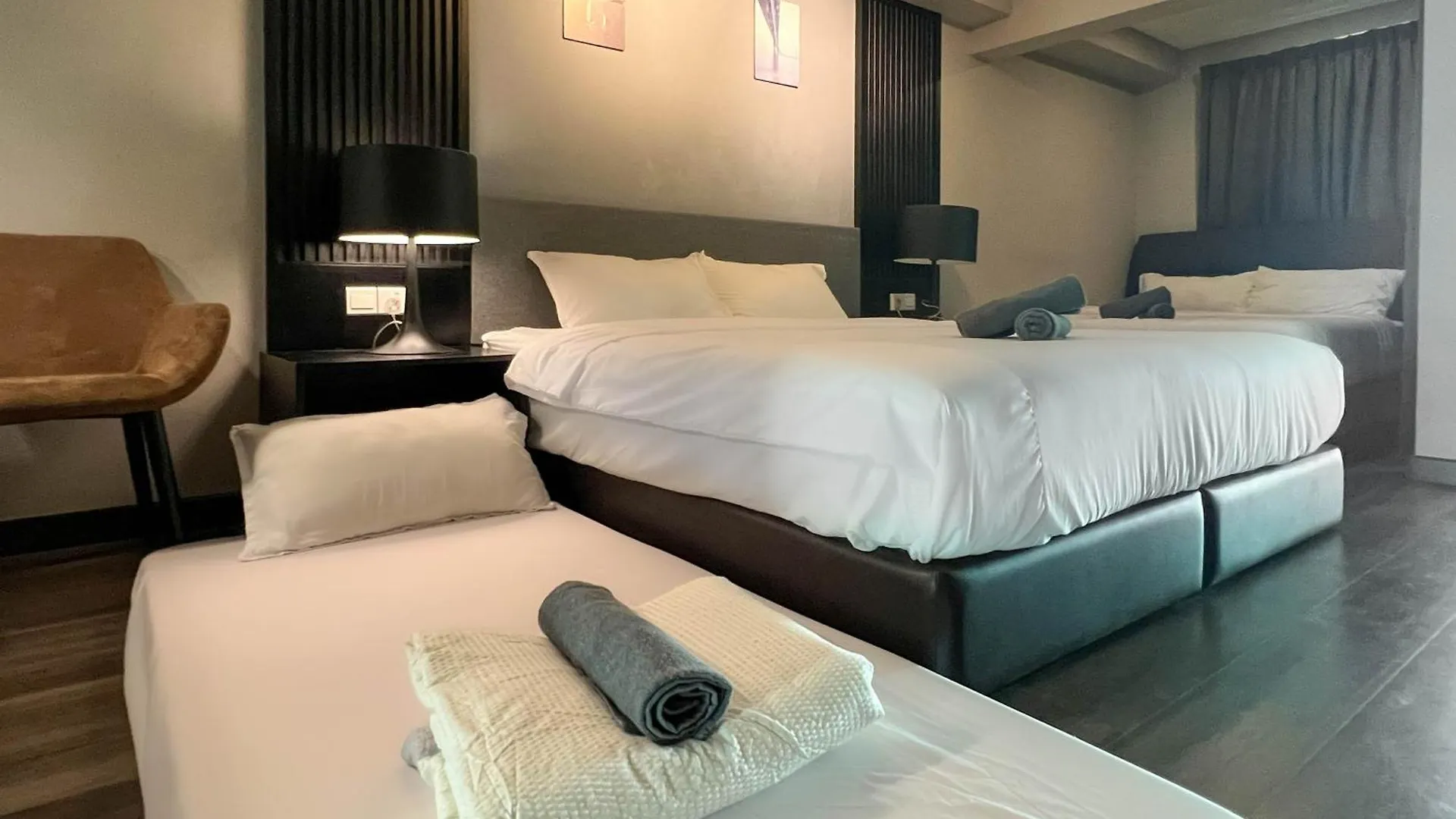 Maritime Suites Duplex In Karpal Singh With Netflix & Free Wifi George Town Malaysia